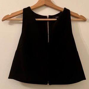 HOT black croptop🖤